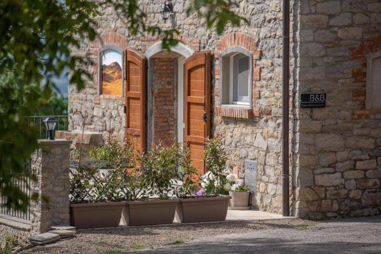 مبيت وإفطار Bebbio Casale Monte Valestra المظهر الخارجي الصورة